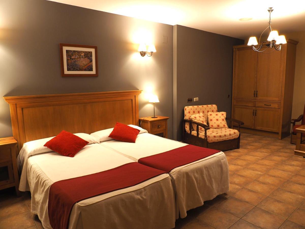 & Pena Montanesa Hotel