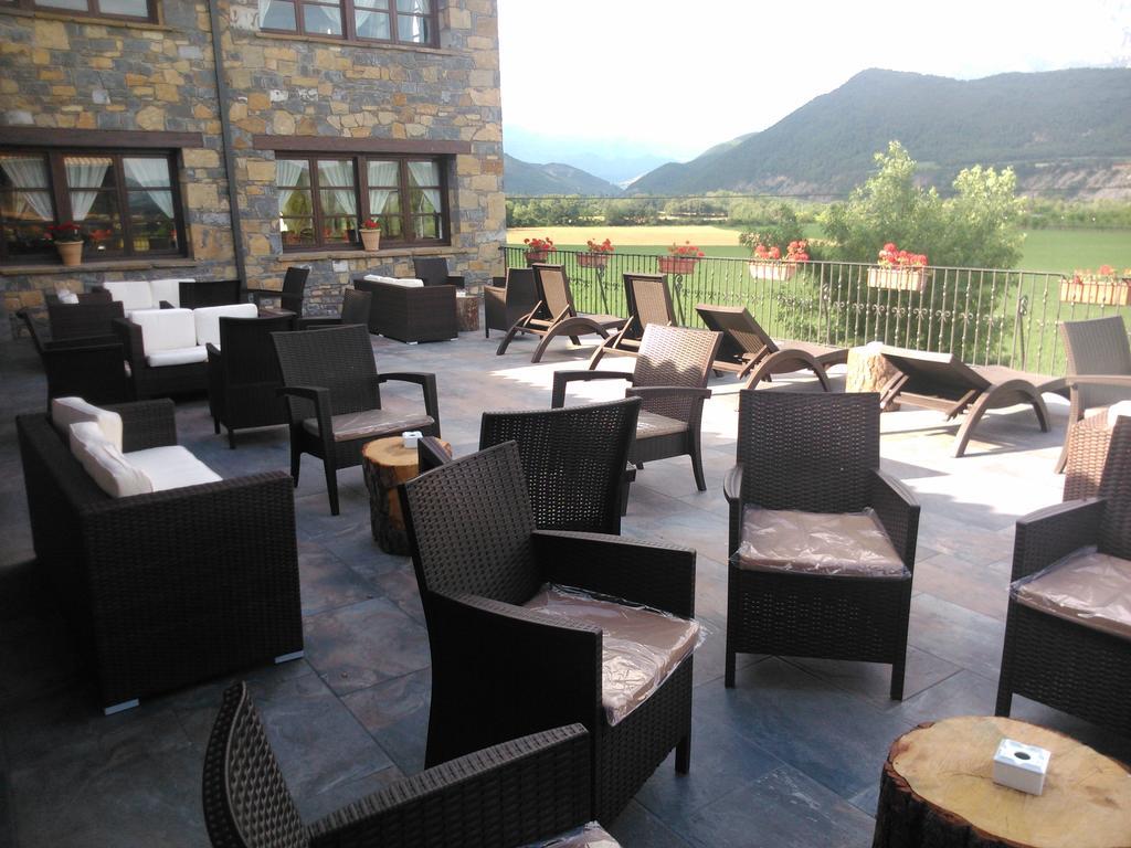 Hotel & Pena Montanesa