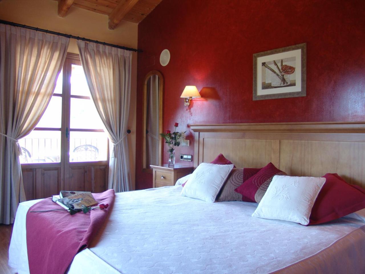 & Pena Montanesa Hotel